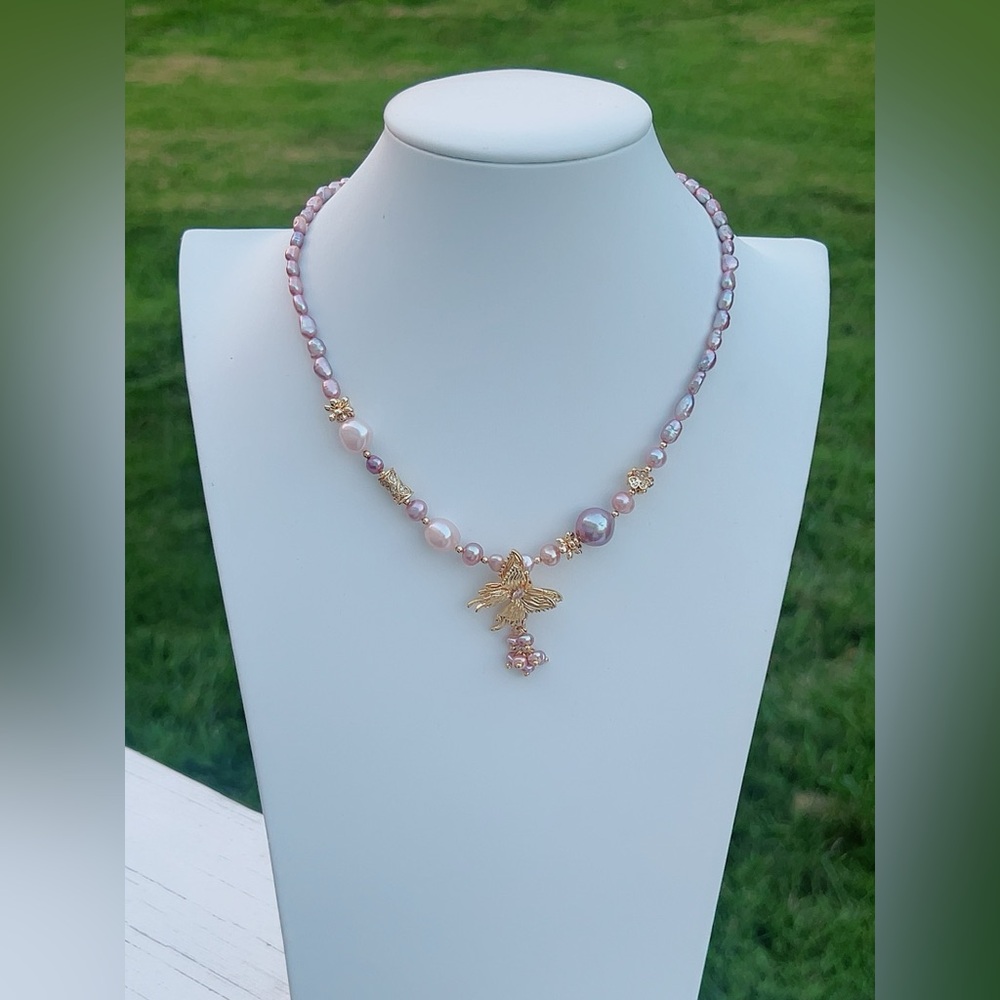 X95 Handmade Freshwater Baroque Pearl Necklace